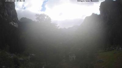 immagine della webcam nei dintorni di Rasura: webcam Val Masino