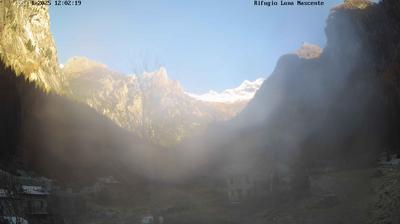 immagine della webcam nei dintorni di Chiesa in Valmalenco: webcam Valmasino