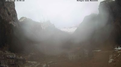 immagine della webcam nei dintorni di Menarola: webcam Val Masino