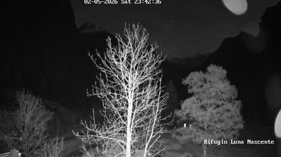 immagine della webcam nei dintorni di Menarola: webcam Val Masino