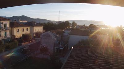 immagine della webcam nei dintorni di Pisa: webcam Montecatini Terme