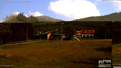 immagine della webcam nei dintorni di Tizzano Val Parma: webcam Ventasso
