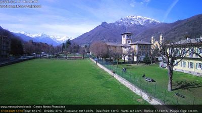 immagine della webcam nei dintorni di Pontechianale: webcam Torre Pellice