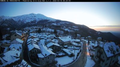 immagine della webcam nei dintorni di Alpette: webcam Frassinetto