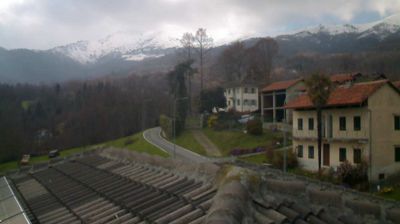 immagine della webcam nei dintorni di Levone: webcam Canischio
