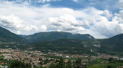 immagine della webcam nei dintorni di Nomi: webcam Isera