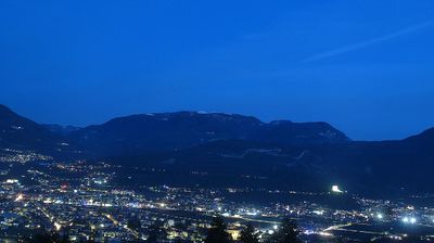 immagine della webcam nei dintorni di Nogaredo: webcam Isera