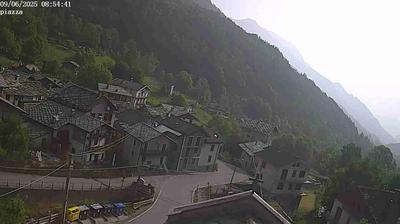 immagine della webcam nei dintorni di Mezzenile: webcam Balme