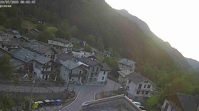 immagine della webcam nei dintorni di Grand Crot: webcam Balme