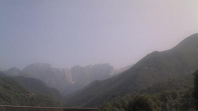 immagine della webcam nei dintorni di Fiumetto: webcam Montignoso