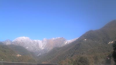 immagine della webcam nei dintorni di Lido Di Camaiore: webcam Montignoso