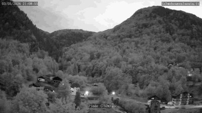 immagine della webcam nei dintorni di Varallo: webcam Piode