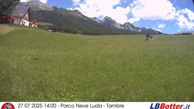 immagine della webcam nei dintorni di Vittorio Veneto: webcam Col Indes