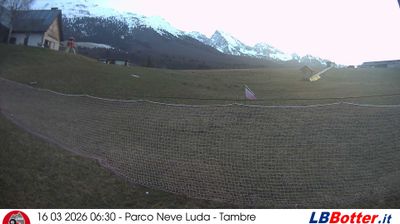 immagine della webcam nei dintorni di Tambre: webcam Col Indes