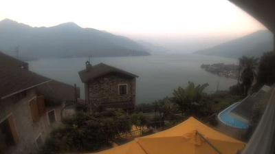 immagine della webcam nei dintorni di Vercana: webcam Gravedona