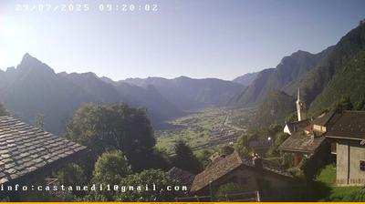 immagine della webcam nei dintorni di Campodolcino: webcam Menarola