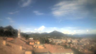 immagine della webcam nei dintorni di Civate: webcam Erba