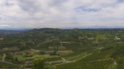 immagine della webcam nei dintorni di Buttigliera d'Asti: webcam Magliano Alfieri