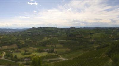 immagine della webcam nei dintorni di Mango: webcam Magliano Alfieri