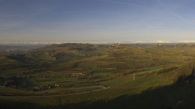 immagine della webcam nei dintorni di Mango: webcam Magliano Alfieri