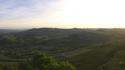 immagine della webcam nei dintorni di Carmagnola: webcam Magliano Alfieri