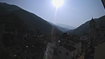immagine della webcam nei dintorni di Monesi: webcam Pieve di Teco