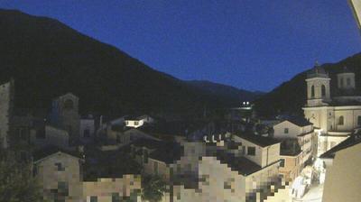 immagine della webcam nei dintorni di Castel Vittorio: webcam Pieve di Teco