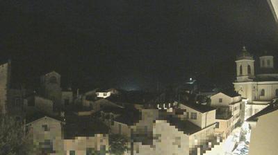 immagine della webcam nei dintorni di Lurisia Terme Monte Pigna: webcam Pieve di Teco