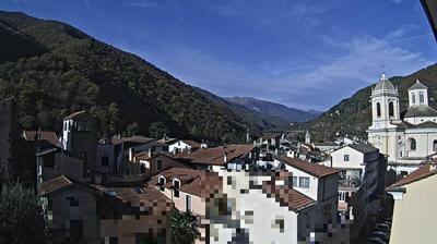 immagine della webcam nei dintorni di Vallecrosia: webcam Pieve di Teco