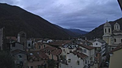 immagine della webcam nei dintorni di Badalucco: webcam Pieve di Teco