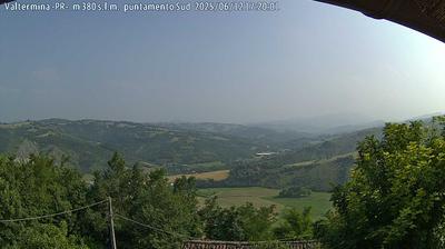 immagine della webcam nei dintorni di Tizzano Val Parma: webcam Neviano degli Arduini