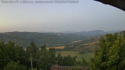 immagine della webcam nei dintorni di Carpineti: webcam Neviano degli Arduini