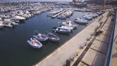 Preview delle webcam di Sanremo › Est: Porto Vecchio - Sanremo Mare