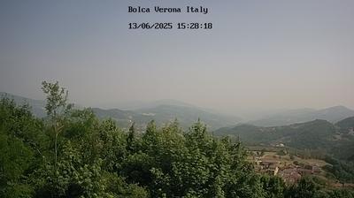 immagine della webcam nei dintorni di Valli del Pasubio: webcam Crespadoro