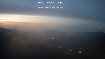immagine della webcam nei dintorni di Bosco Chiesanuova: webcam Crespadoro
