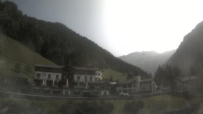 immagine della webcam nei dintorni di Chiesa in Valmalenco: webcam San Simone Baita del Camoscio