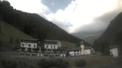 immagine della webcam nei dintorni di Morbegno: webcam San Simone Baita del Camoscio