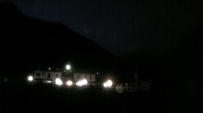 immagine della webcam nei dintorni di Averara: webcam San Simone Baita del Camoscio