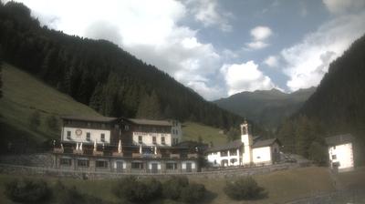 immagine della webcam nei dintorni di Valtorta: webcam San Simone Baita del Camoscio
