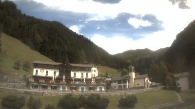 immagine della webcam nei dintorni di Chiesa in Valmalenco: webcam San Simone Baita del Camoscio