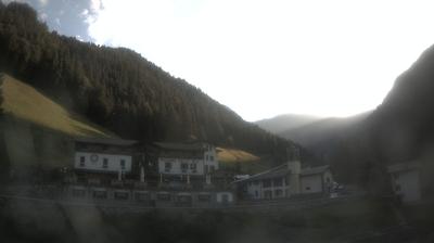 immagine della webcam nei dintorni di Valmasino: webcam San Simone Baita del Camoscio