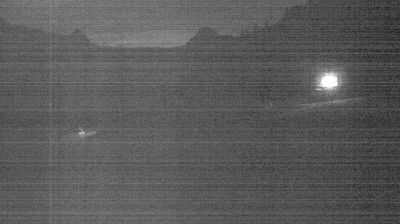 immagine della webcam nei dintorni di Spiazzi di Gromo: webcam Rifugio Calvi Laghi Gemelli