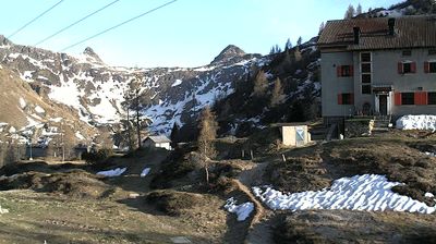immagine della webcam nei dintorni di Colere: webcam Rifugio Calvi Laghi Gemelli