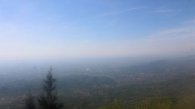 immagine della webcam nei dintorni di Levone: webcam Chiesanuova