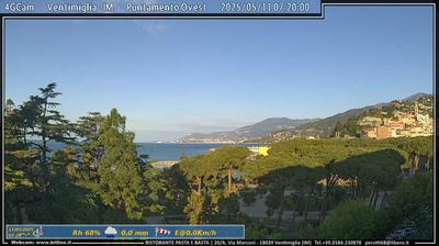 Preview delle webcam di Ventimiglia di Sicilia › Ovest: Ventimiglia - Liguria - Vista Montecarlo