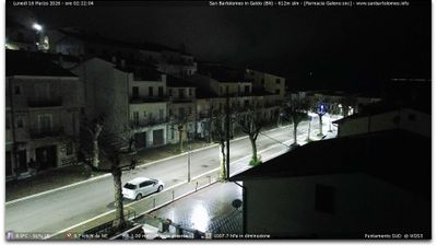 immagine della webcam nei dintorni di Savignano Irpino: webcam San Bartolomeo in Galdo