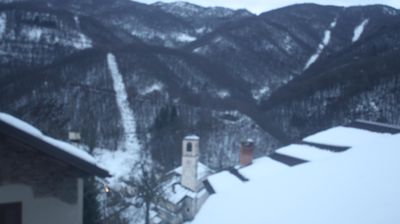 immagine della webcam nei dintorni di Garessio: webcam Pamparato