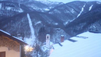 immagine della webcam nei dintorni di Colle del Prel: webcam Pamparato