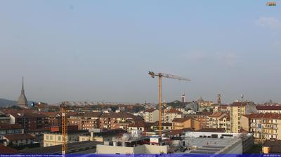 immagine della webcam nei dintorni di Rivalba: webcam Torino Bric della Croce