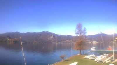 immagine della webcam nei dintorni di Varallo: webcam Orta San Giulio